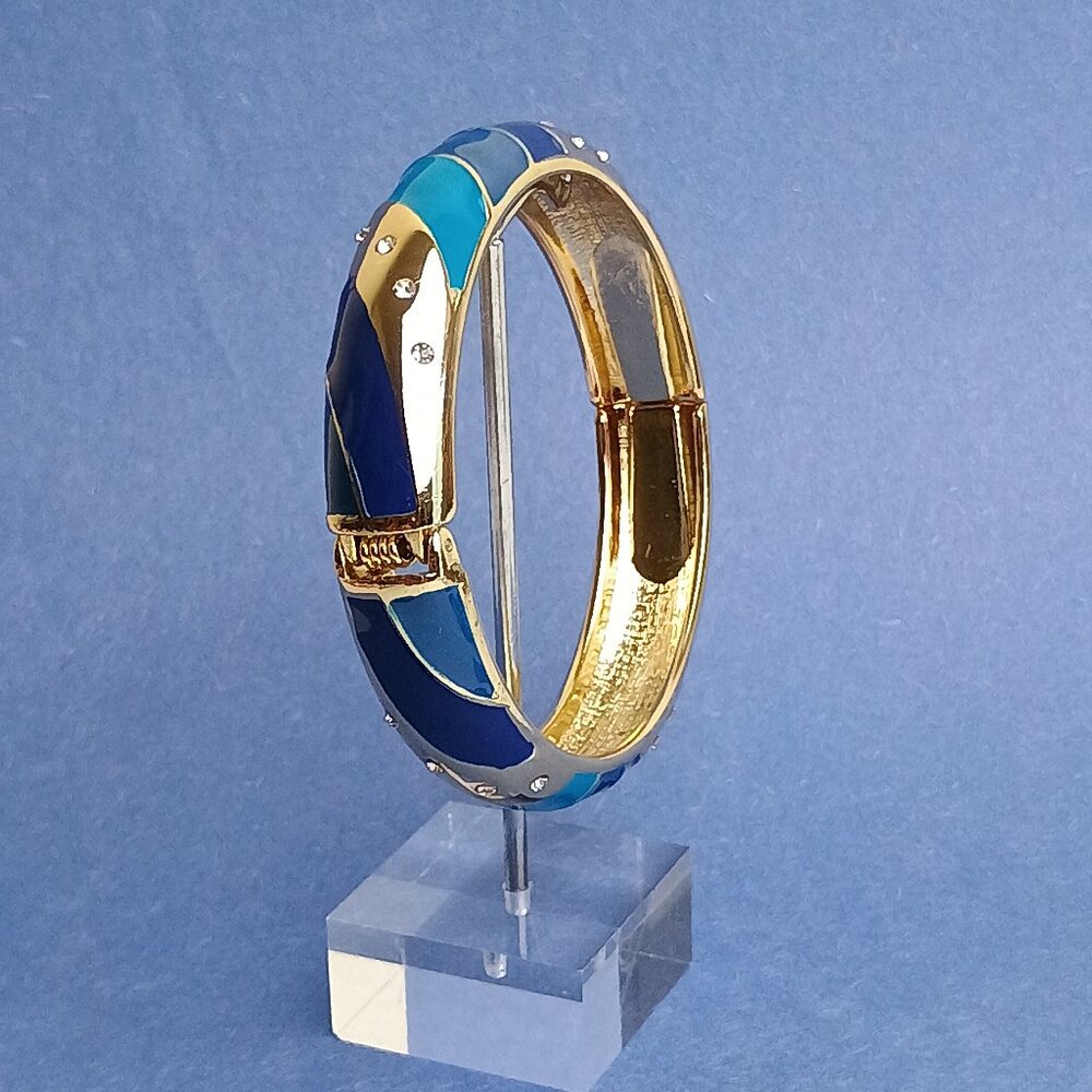 Wave Pattern Rhinestone Blue Enamel Hinge Bangle Clamper Bracelet Gold Tone